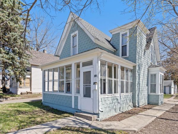 936 Duchess Street, Saint Paul, MN 55106