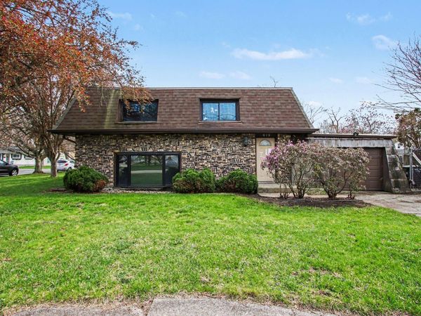 619 E 13th Street , Hobart, IN 46342