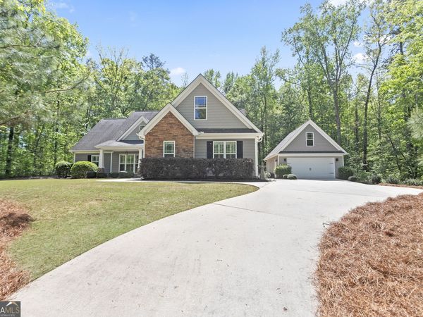 56 Brooks Lake Drive, Newnan, GA 30263