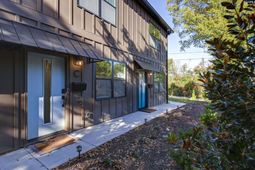 816 Shull Street photo 4