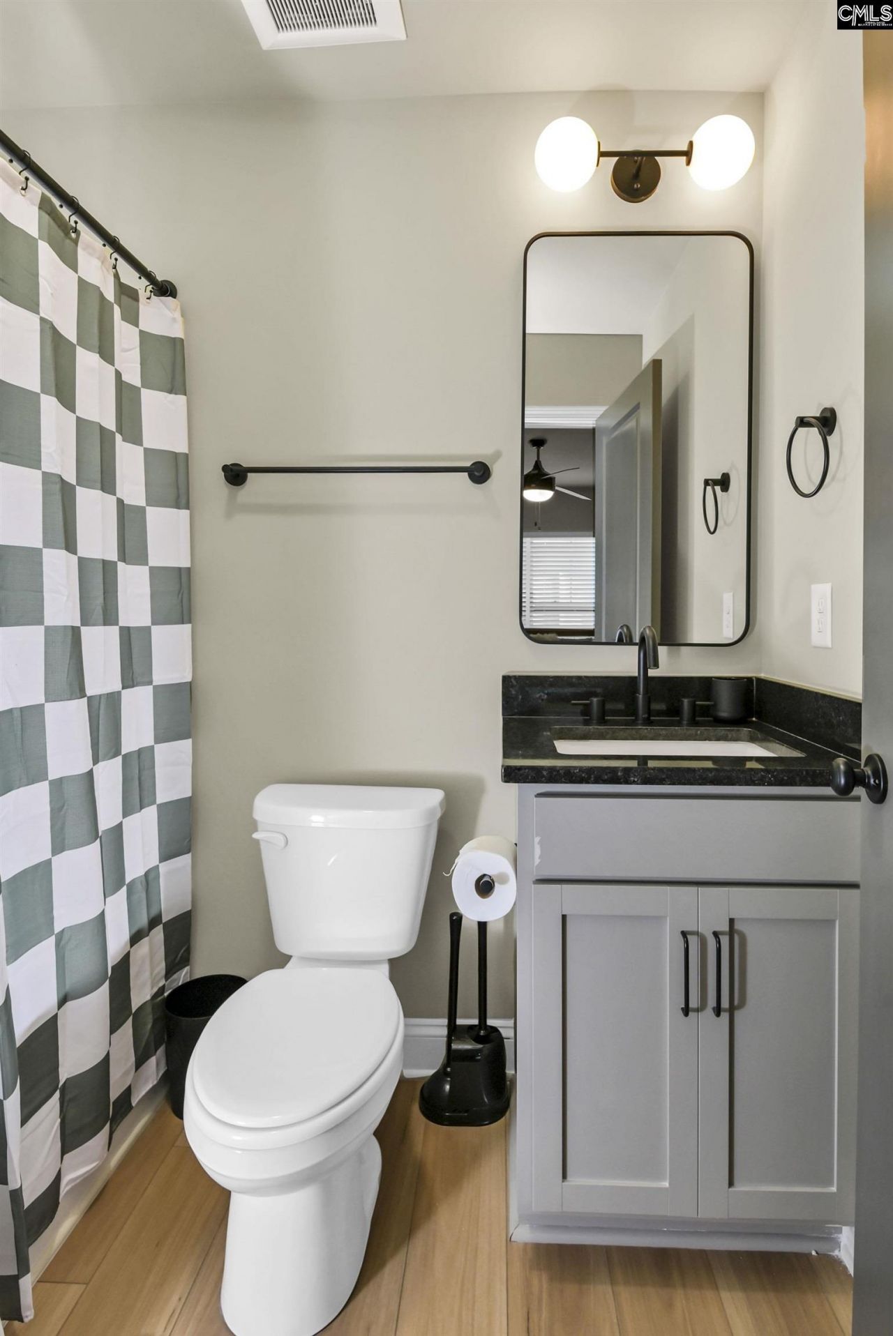 816 Shull Street Photo 30