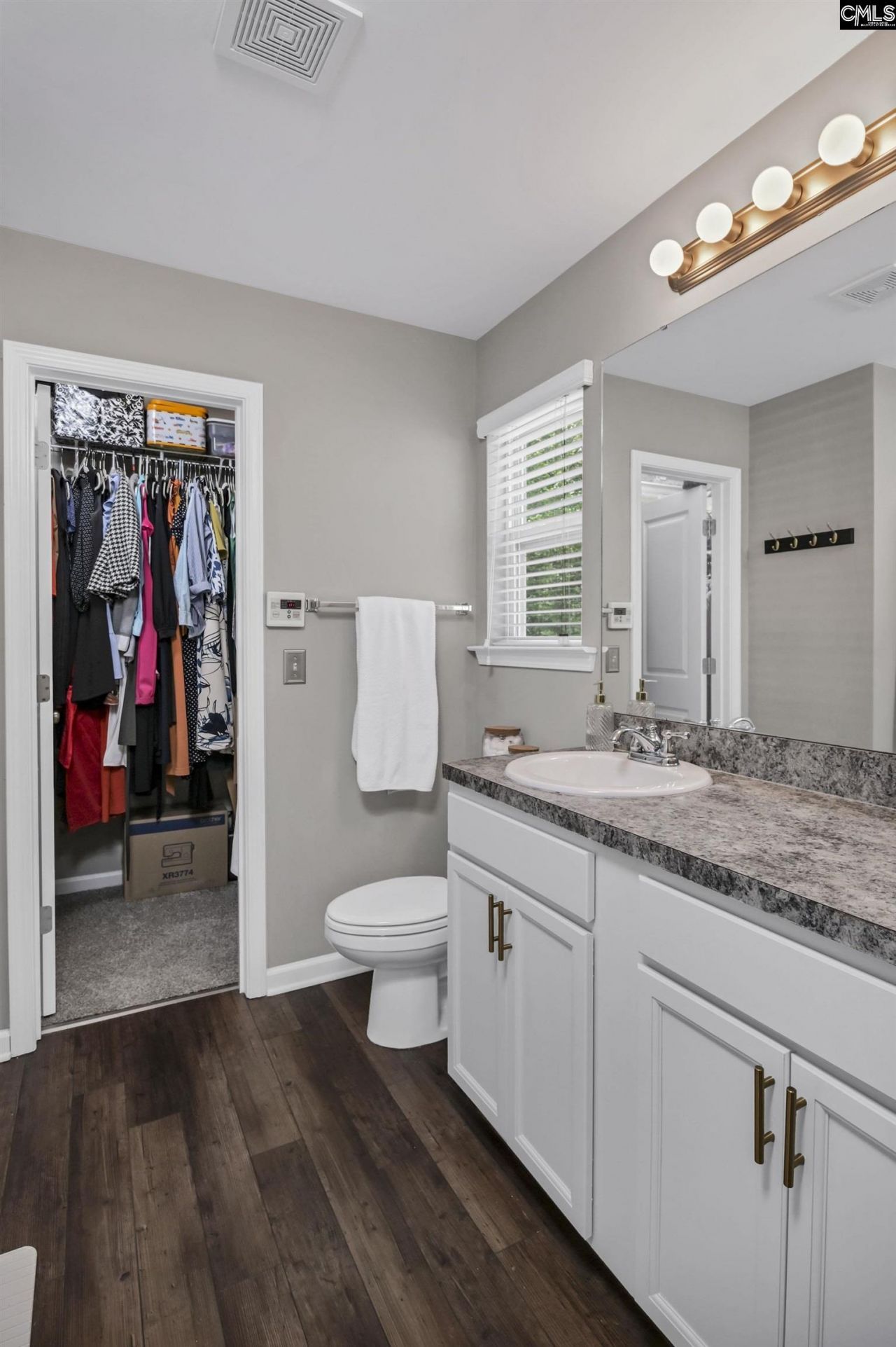 253 Chesterton Drive Photo 15