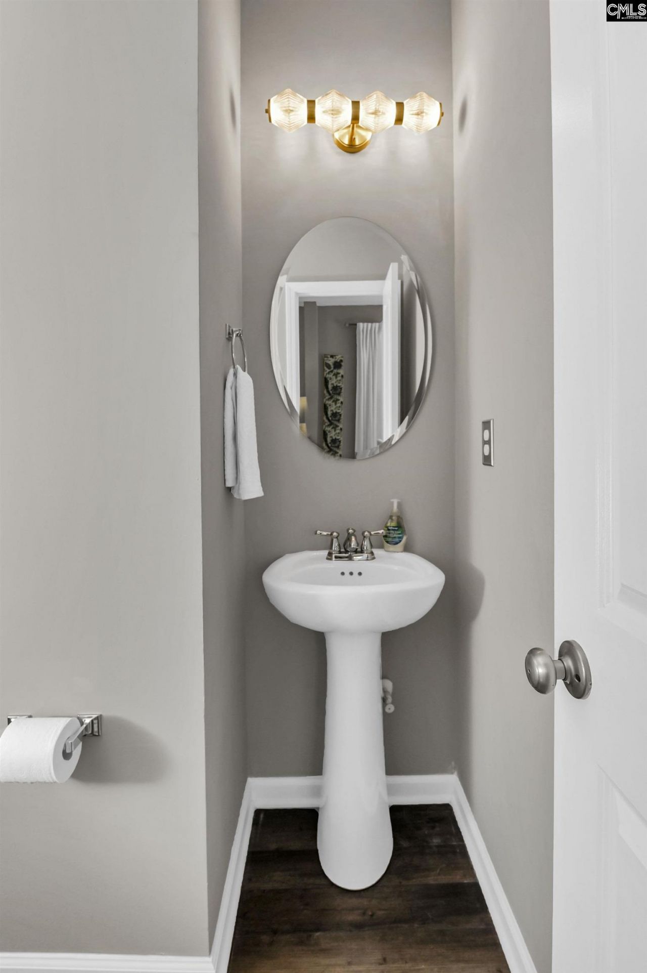 253 Chesterton Drive Photo 22