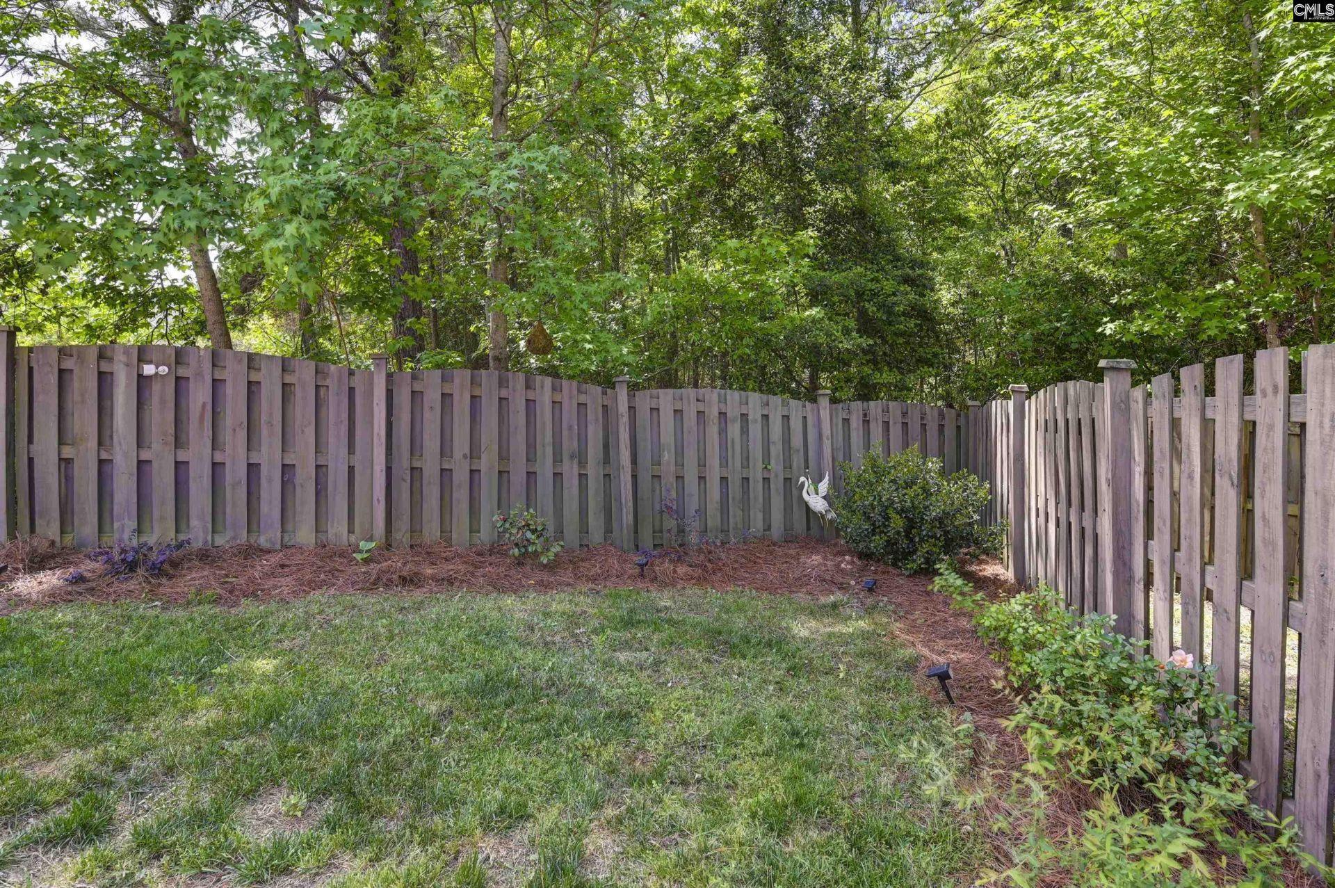 253 Chesterton Drive Photo 25