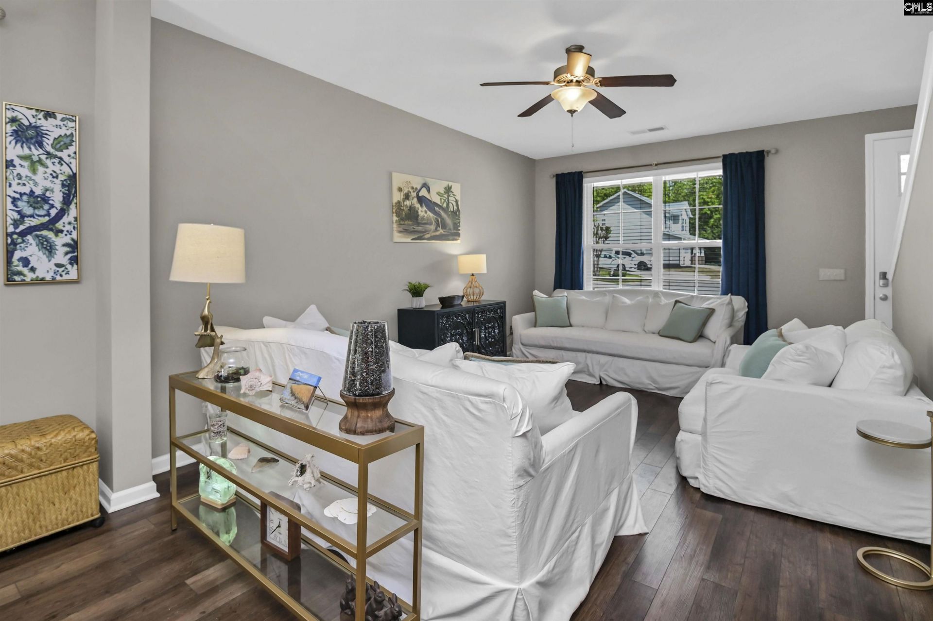 253 Chesterton Drive Photo 4