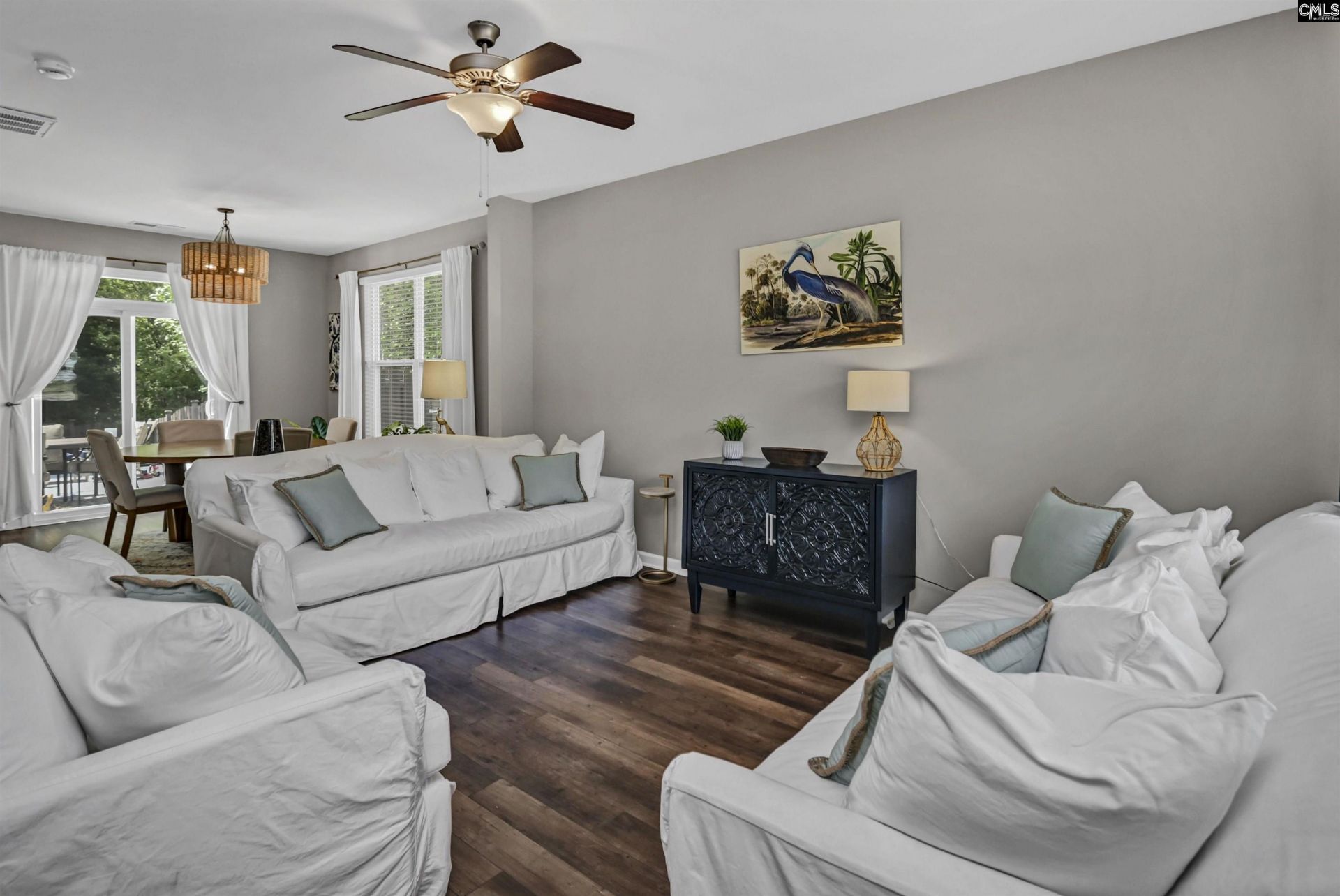 253 Chesterton Drive Photo 4
