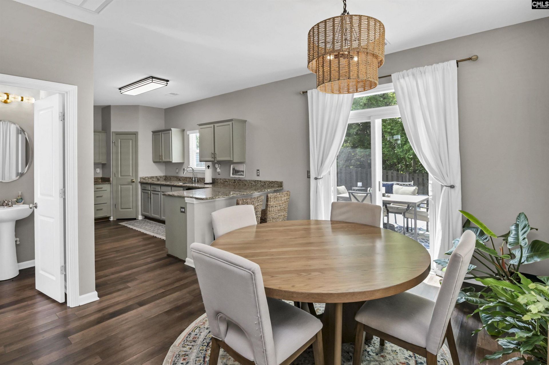 253 Chesterton Drive Photo 8