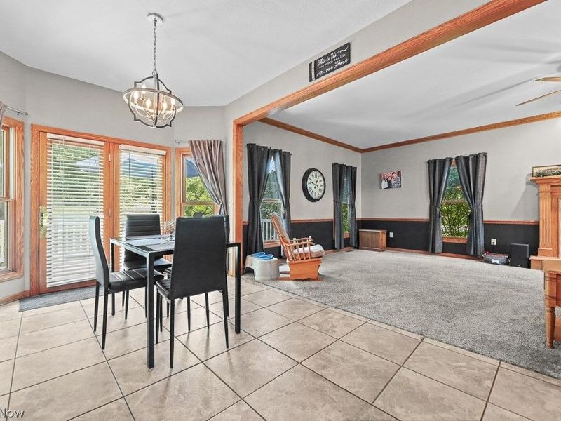 2495 Moredale Circle, Alliance, OH 44601 Photo 10