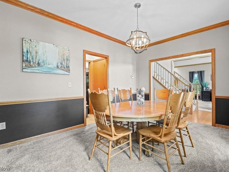 2495 Moredale Circle, Alliance, OH 44601 Photo 12
