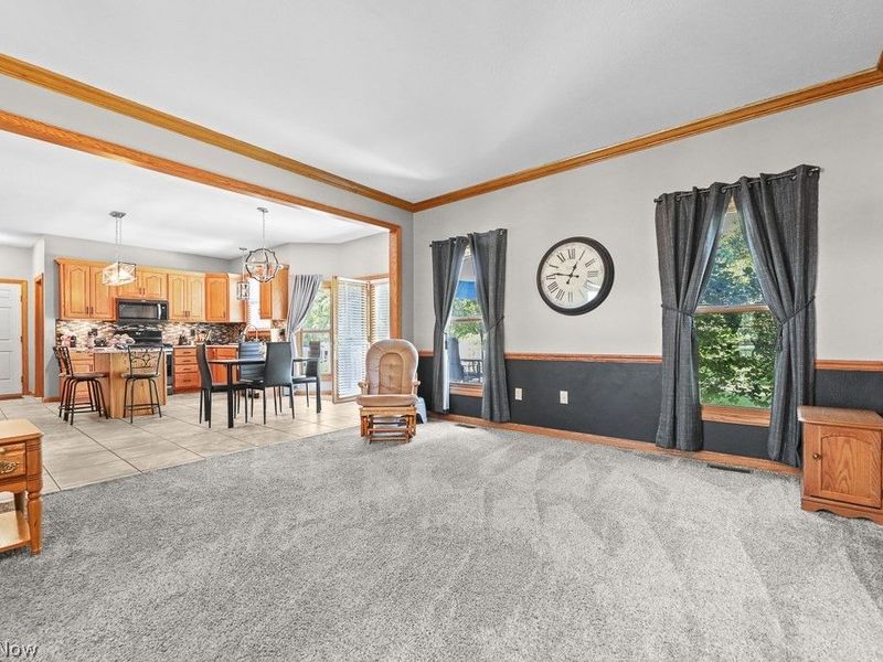 2495 Moredale Circle, Alliance, OH 44601 Photo 14