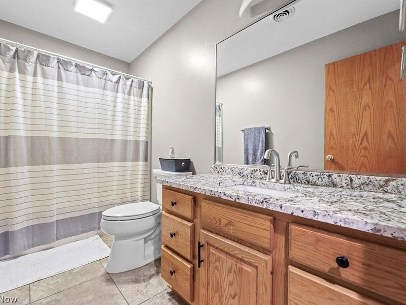 2495 Moredale Circle, Alliance, OH 44601 Photo 23