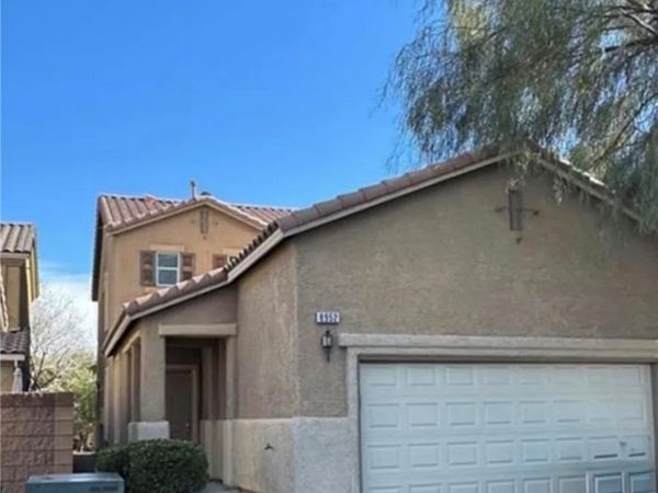 8952 College Green Street, Las Vegas, NV 89148