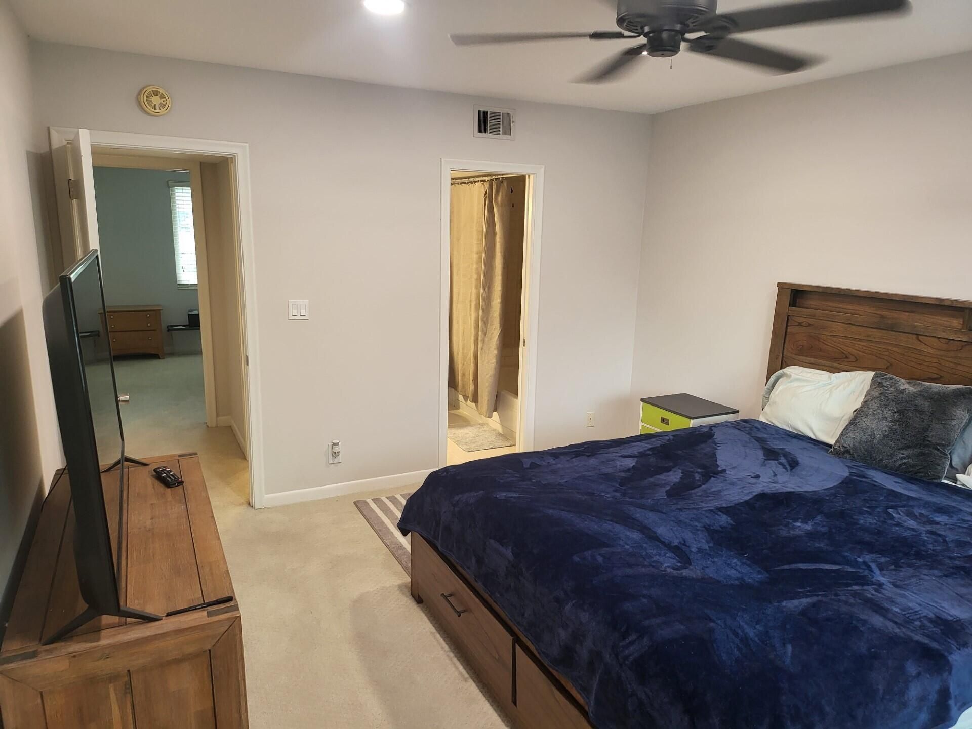 32 NE 20th Court, Unit 4b, Wilton Manors, FL 33305 Photo