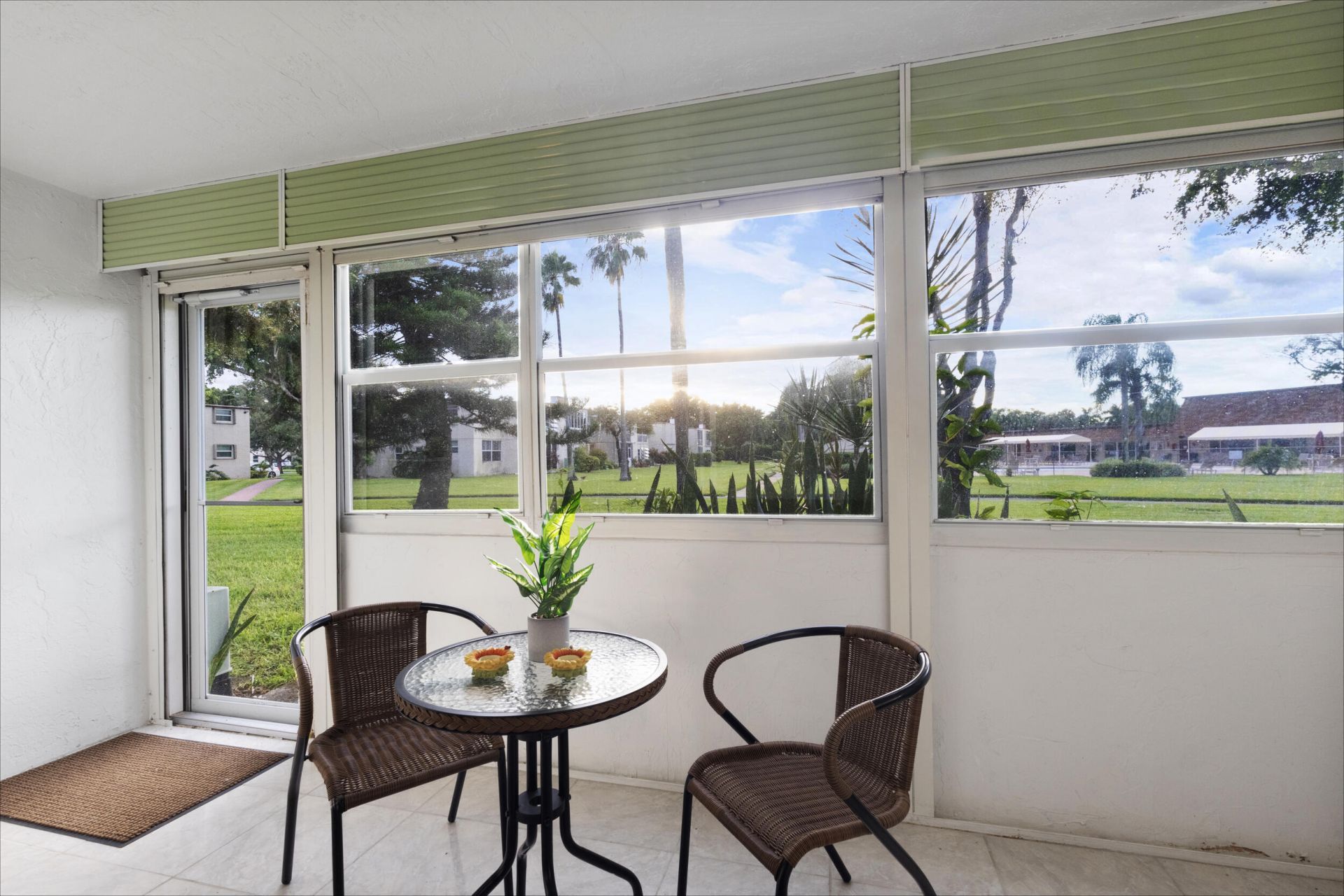 20 Abbey Lane, Unit 102, Delray Beach, FL 33446 Photo