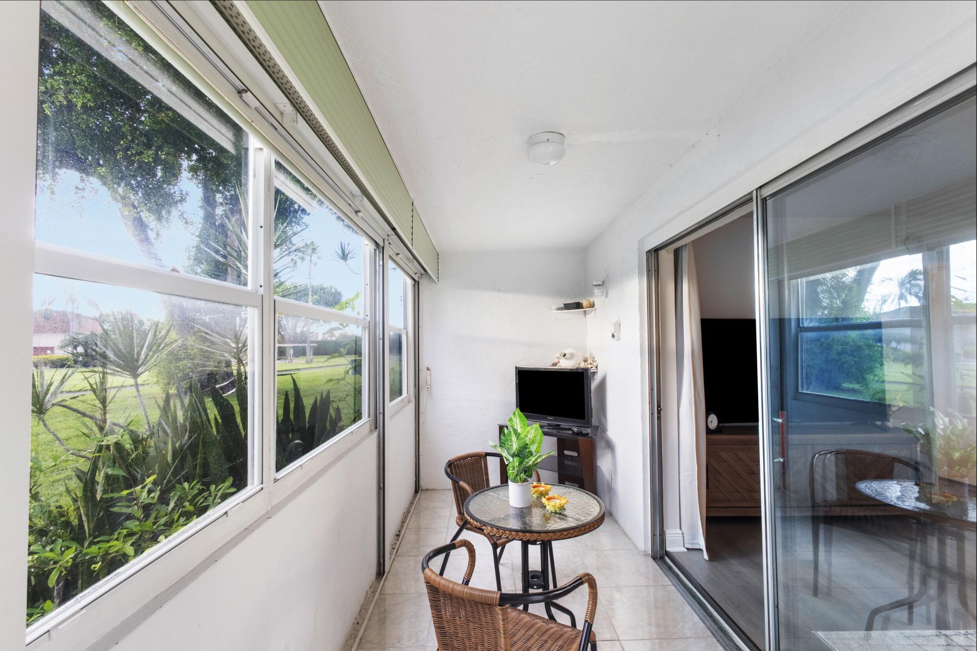 20 Abbey Lane, Unit 102, Delray Beach, FL 33446 Photo