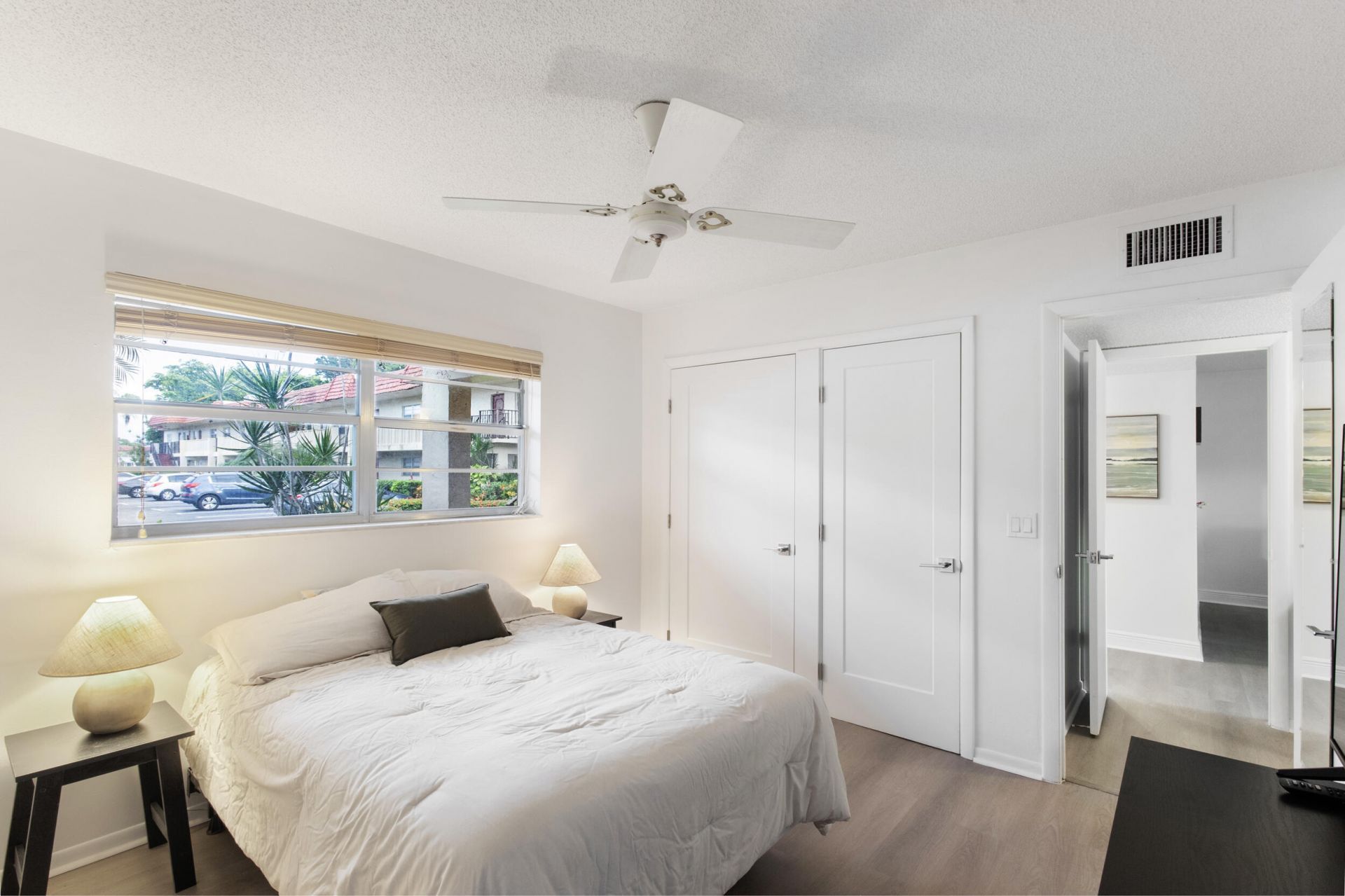 20 Abbey Lane, Unit 102, Delray Beach, FL 33446 Photo