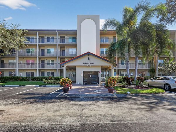 901 SW 128th Terrace, Unit 211a, Pembroke Pines, FL 33027