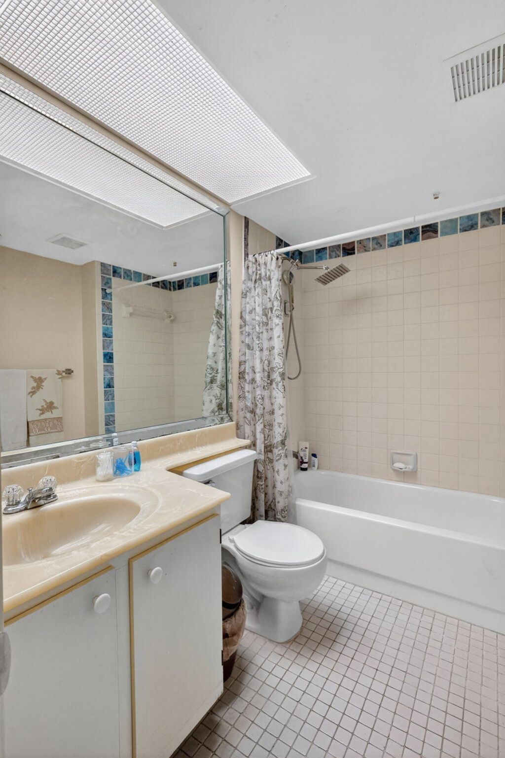 901 SW 128th Terrace, Unit 211a, Pembroke Pines, FL 33027 Photo