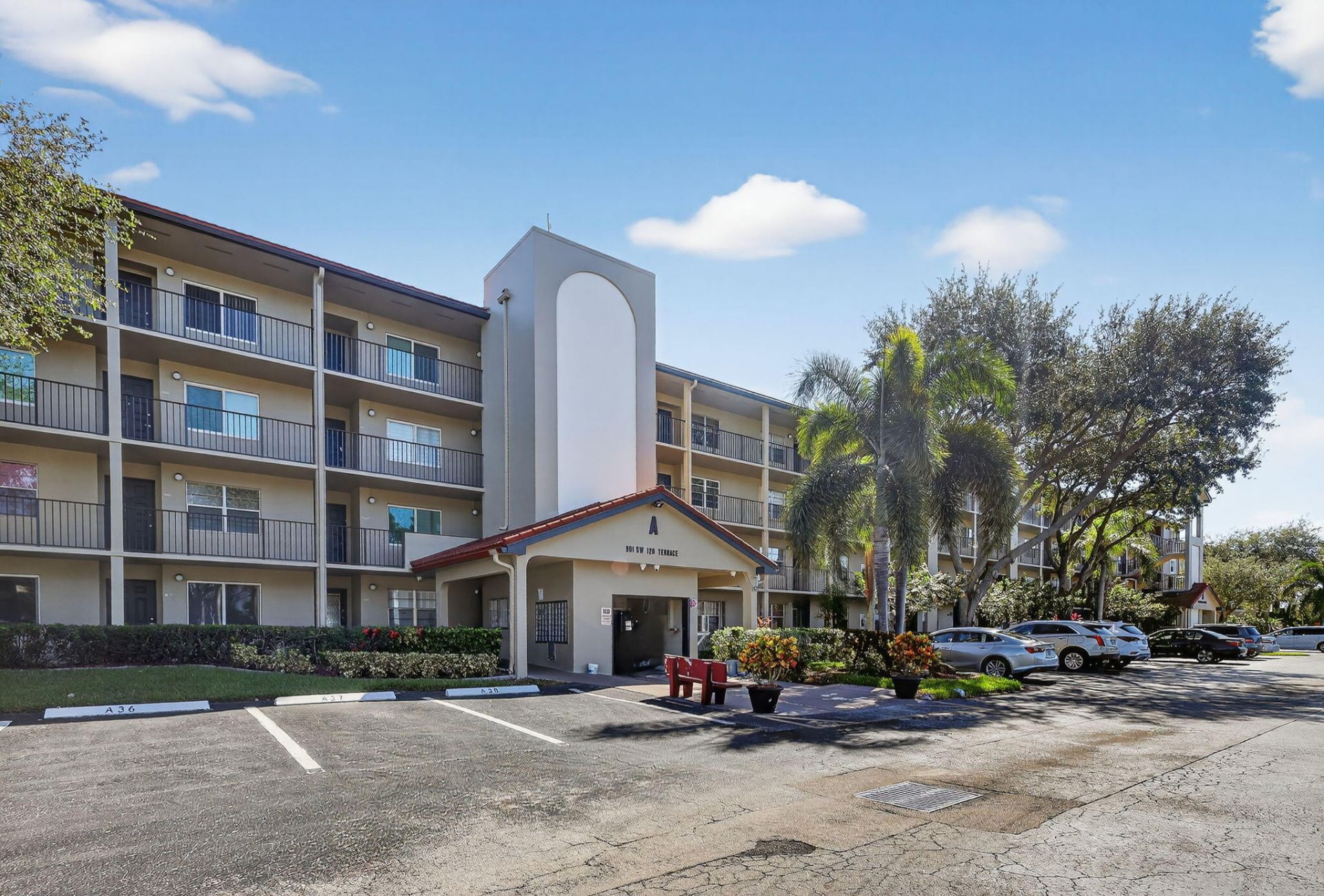 901 SW 128th Terrace, Unit 211a, Pembroke Pines, FL 33027 Photo