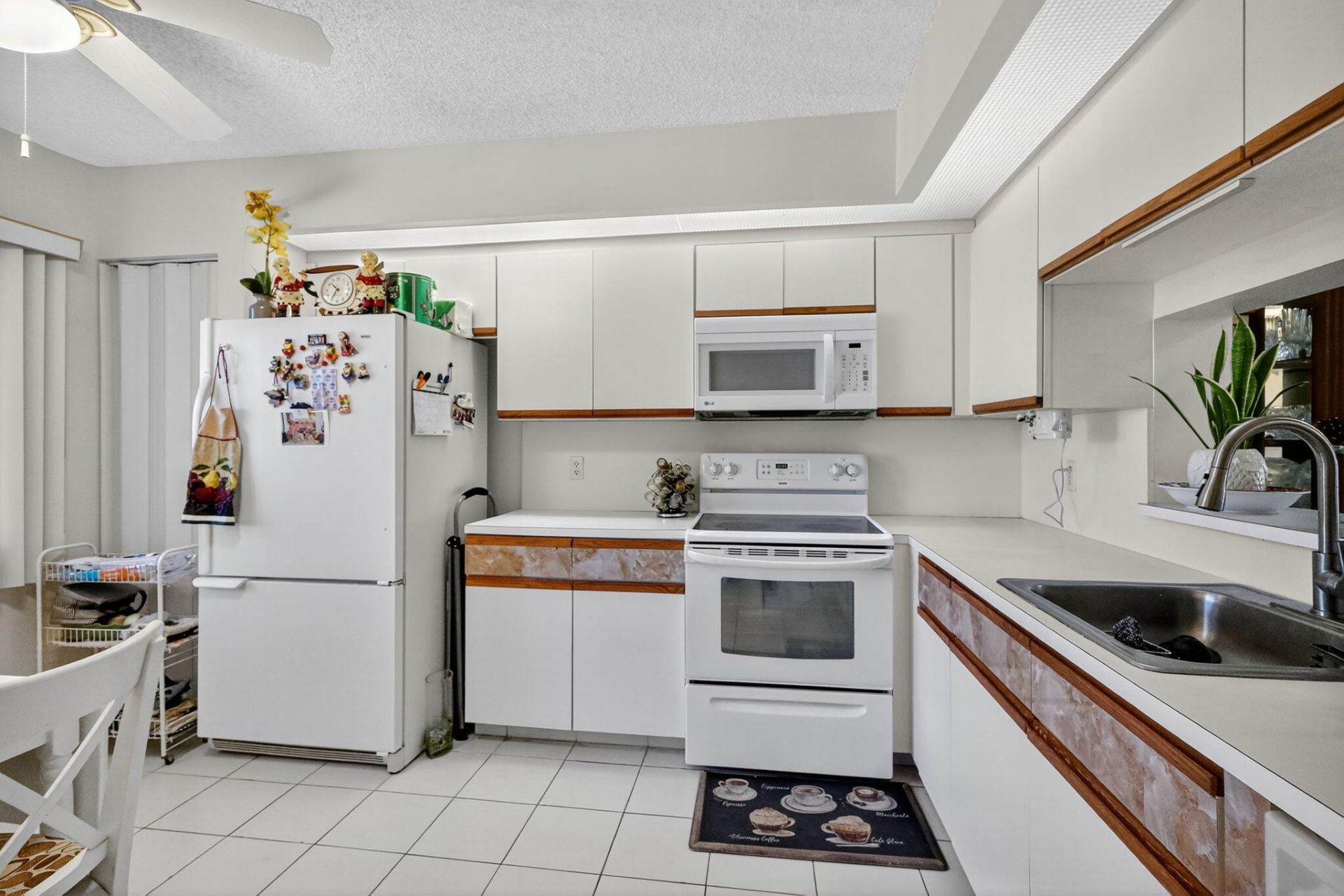 901 SW 128th Terrace, Unit 211a, Pembroke Pines, FL 33027 Photo