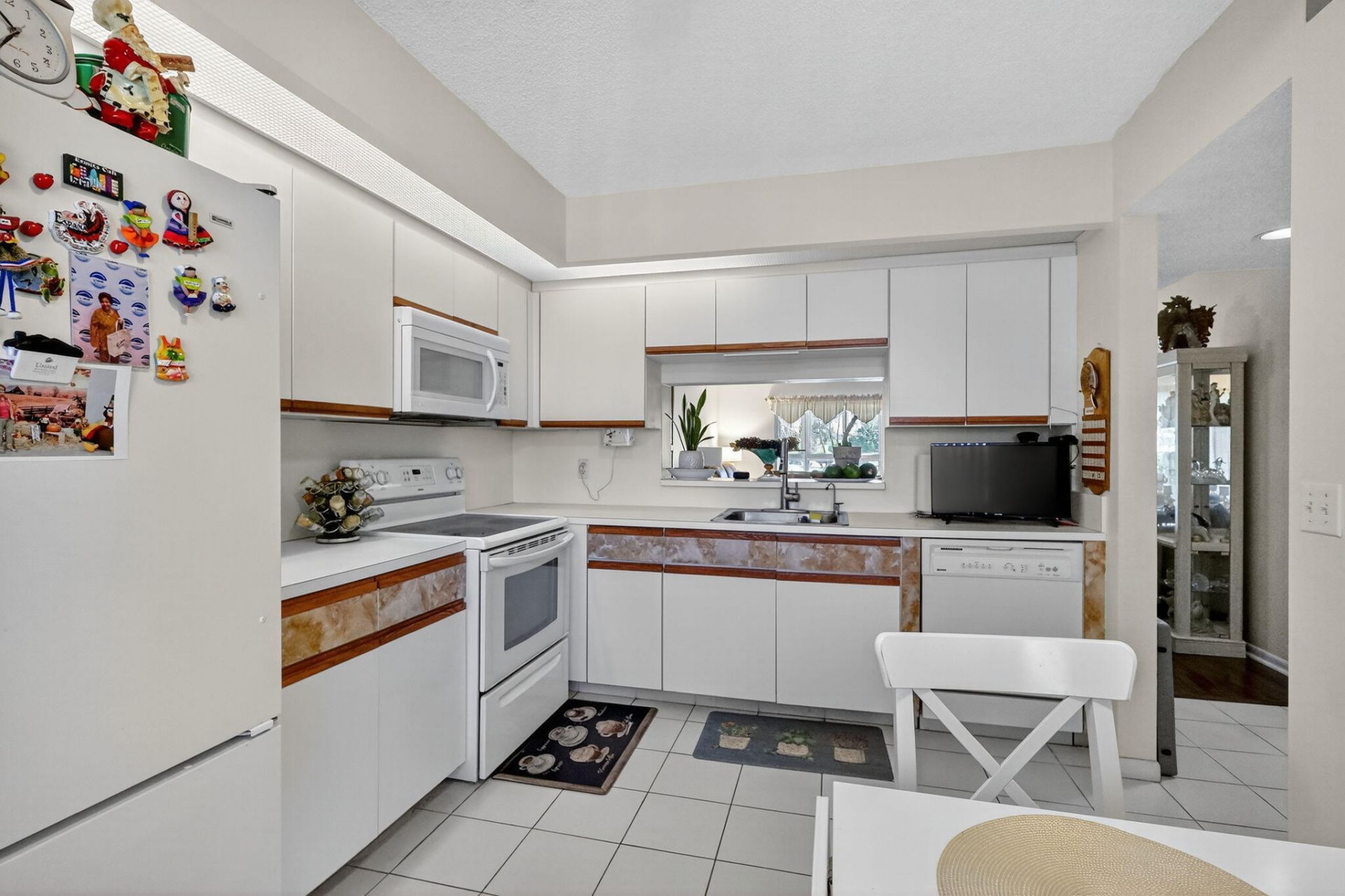 901 SW 128th Terrace, Unit 211a, Pembroke Pines, FL 33027 Photo