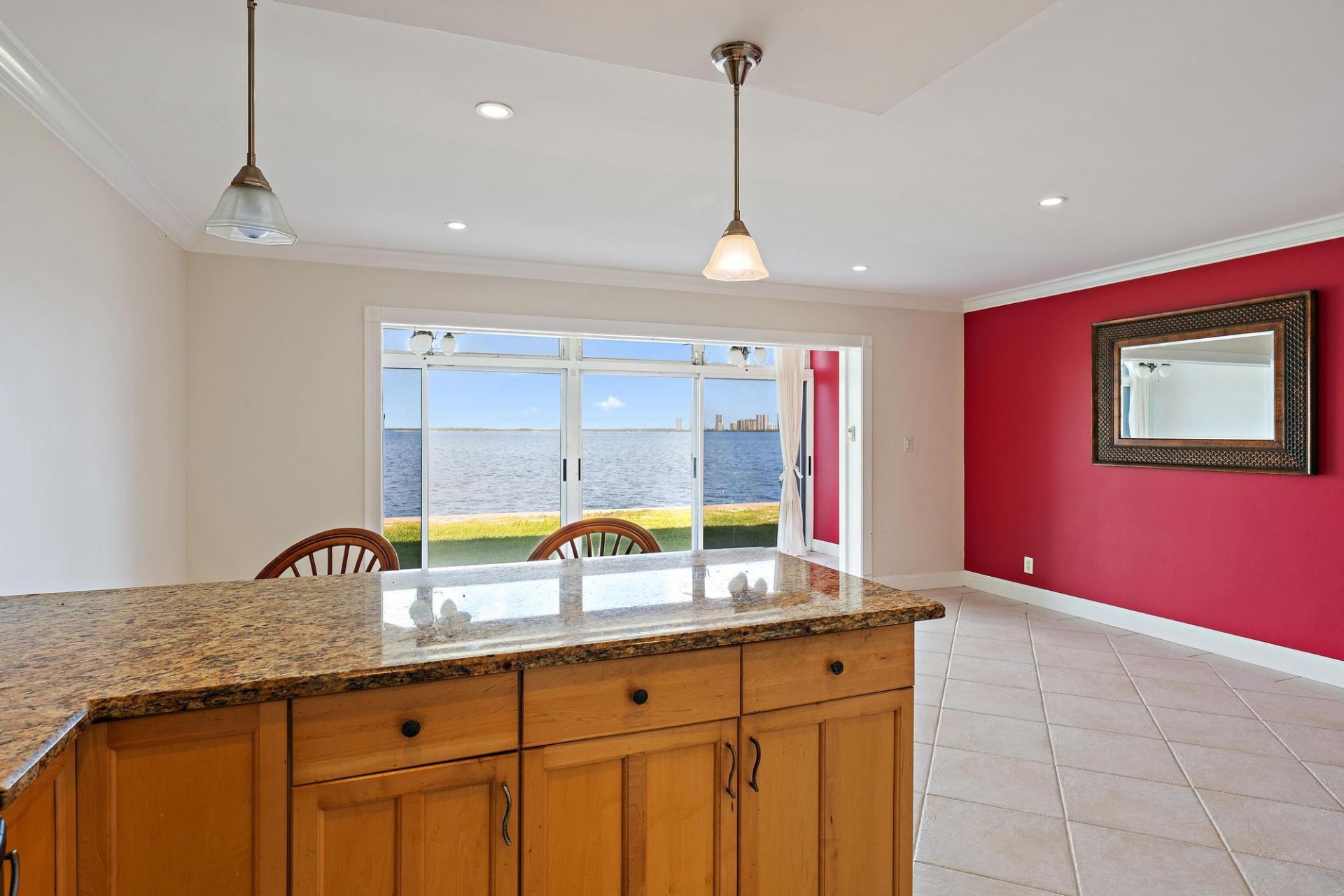 400 Wilma Circle, Unit 108, Riviera Beach, FL 33404 Photo