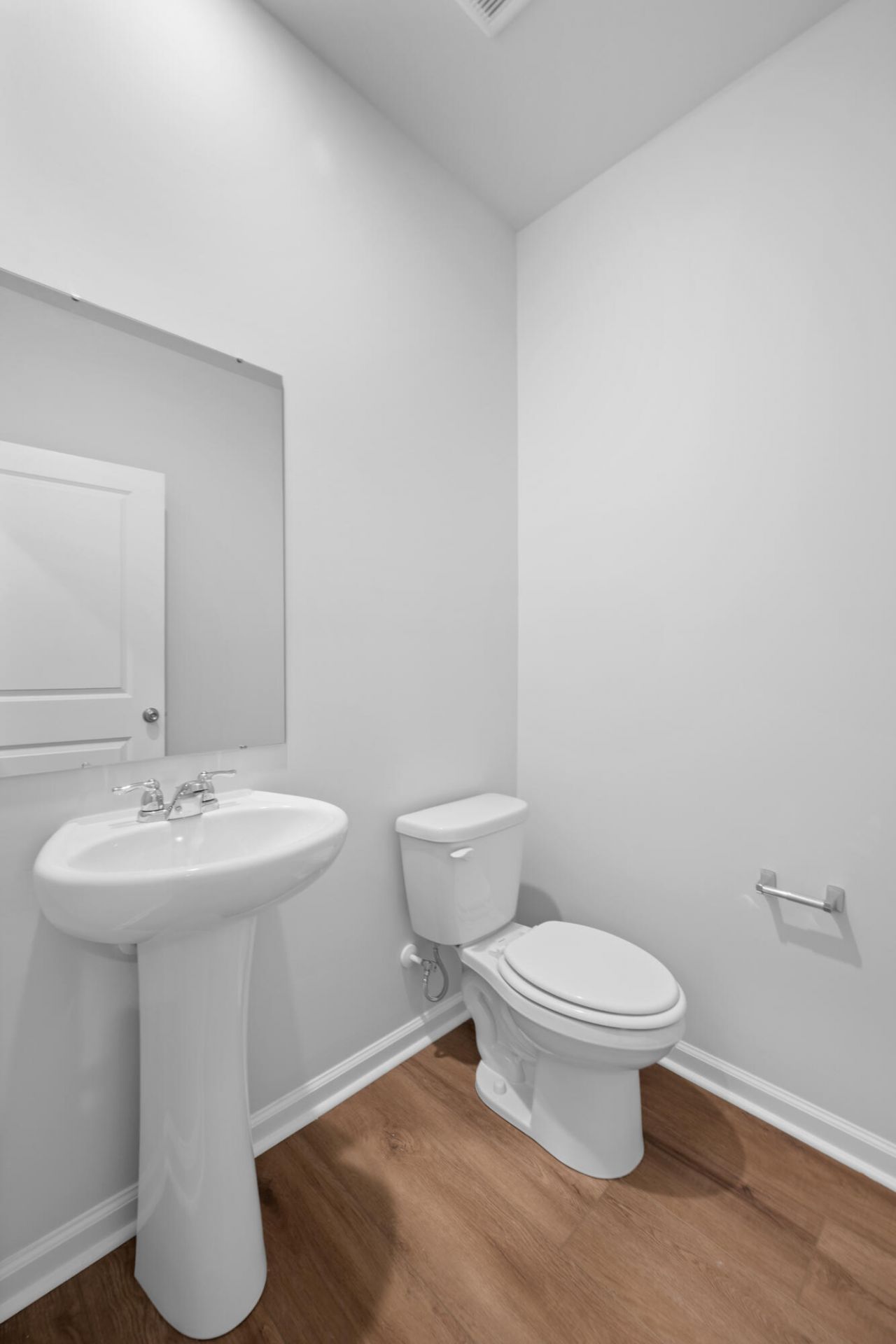 798 Meadowbrook Lane Photo 11