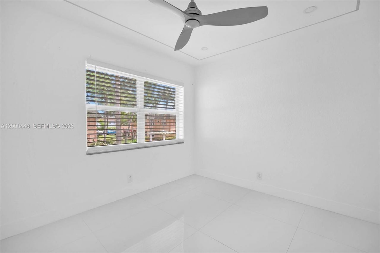 770 SE 2nd Ave, Unit B216, Deerfield Beach, FL 33441 Photo
