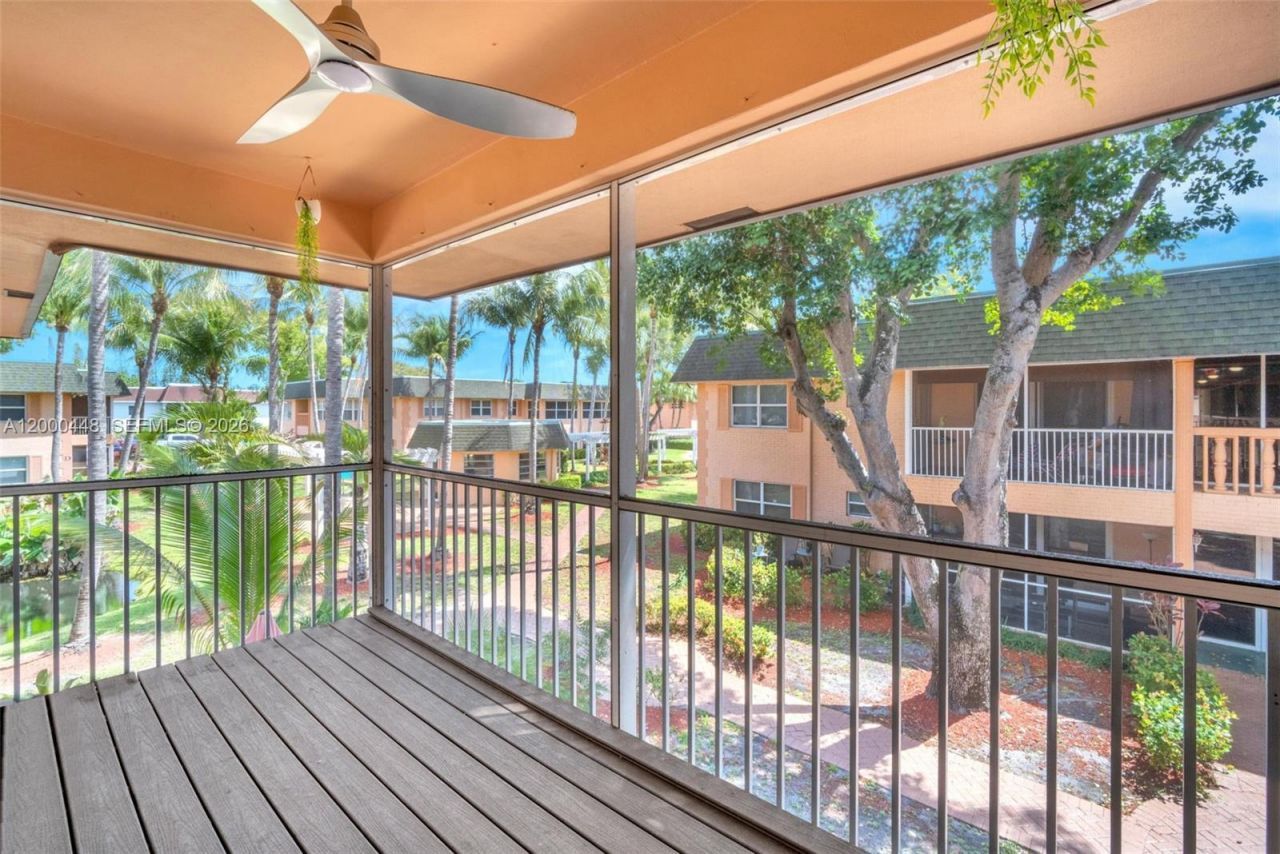770 SE 2nd Ave, Unit B216, Deerfield Beach, FL 33441 Photo