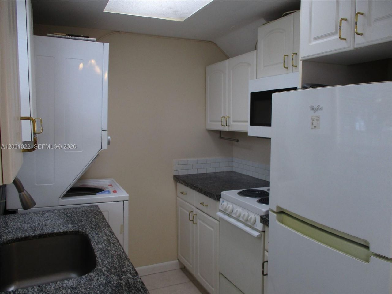 1949 Taylor St, Unit 9, Hollywood, FL 33020 Photo