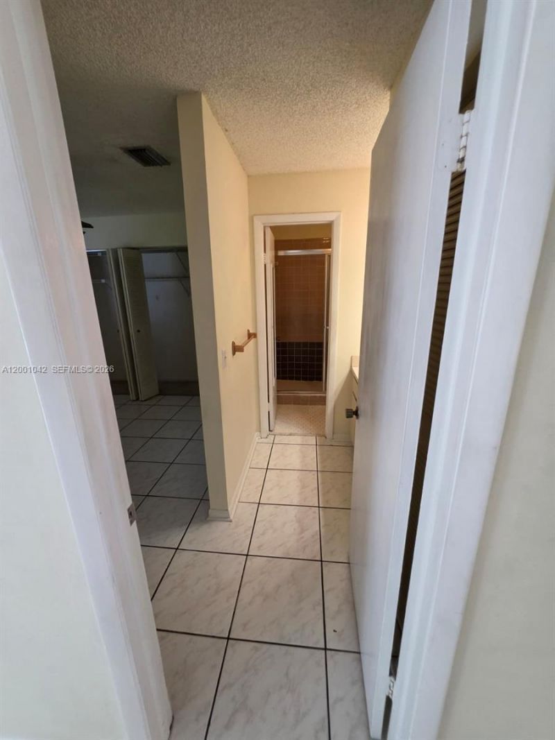 7959 NW 41st Ct, Sunrise, FL 33351 Photo