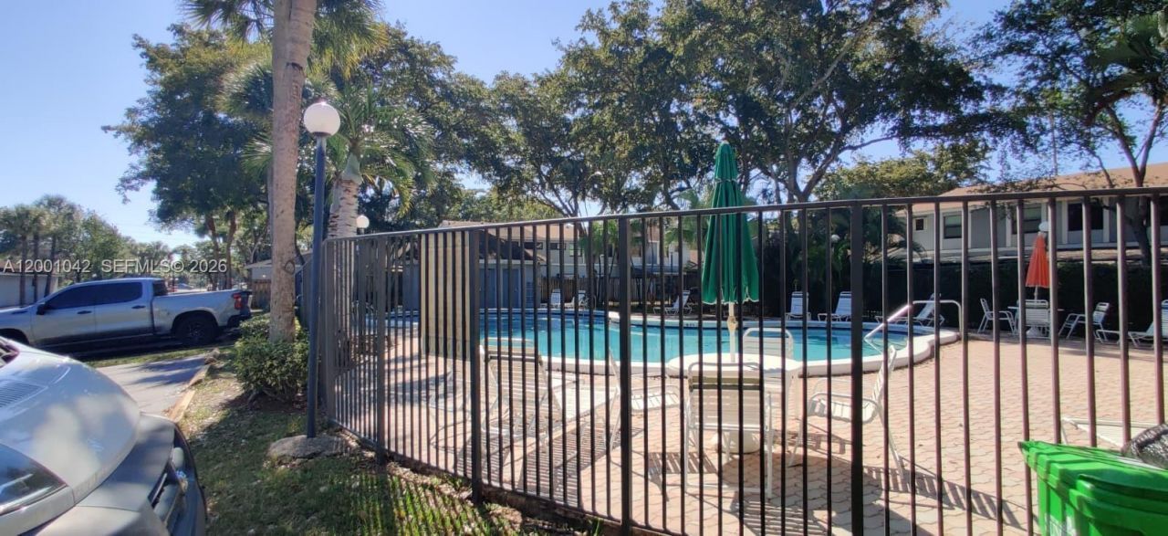 7959 NW 41st Ct, Sunrise, FL 33351 Photo