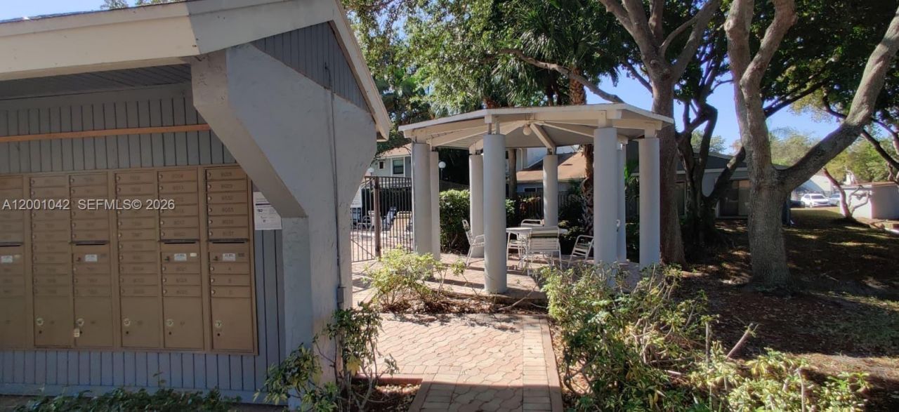 7959 NW 41st Ct, Sunrise, FL 33351 Photo