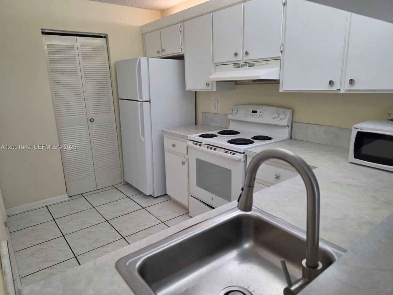 7959 NW 41st Ct, Sunrise, FL 33351 Photo