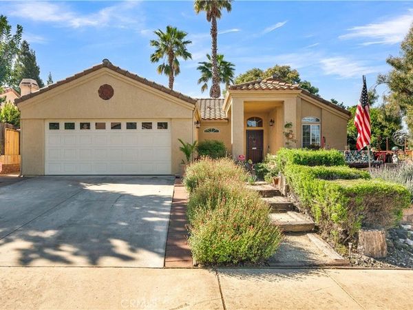 102 Via Promesa, Paso Robles, CA 93446