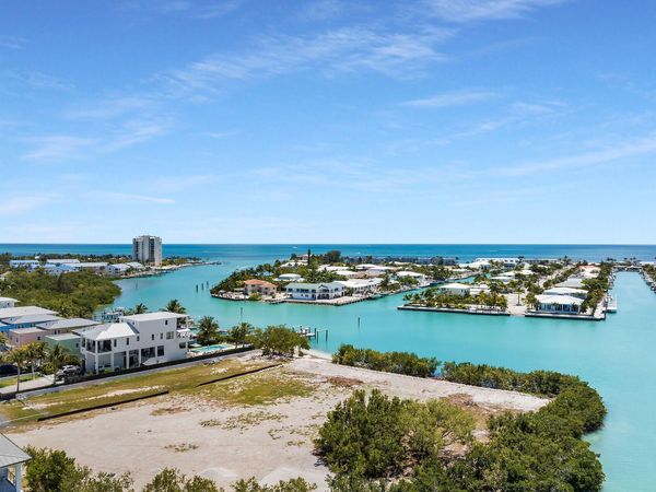 248 Pescayo Avenue, MARATHON, FL 33050