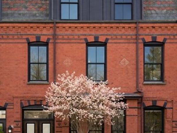 57 Monmouth, Brookline, MA 02446