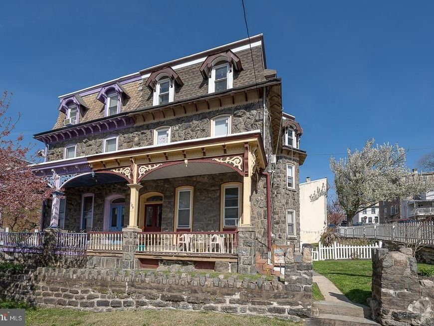 129 Sumac Street, Philadelphia, PA 19128 Main Photo