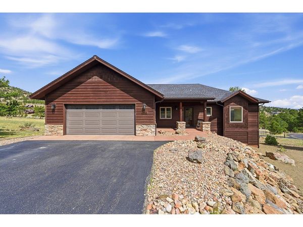 2001 Cherokee Dr, Estes Park, CO 80517
