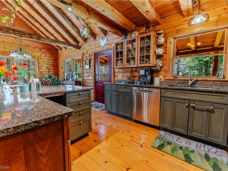 31370 Cadiz Dennison Road, Uhrichsville, OH 44683 Photo 11