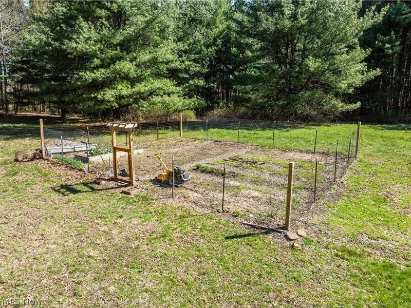 31370 Cadiz Dennison Road, Uhrichsville, OH 44683 Photo 7