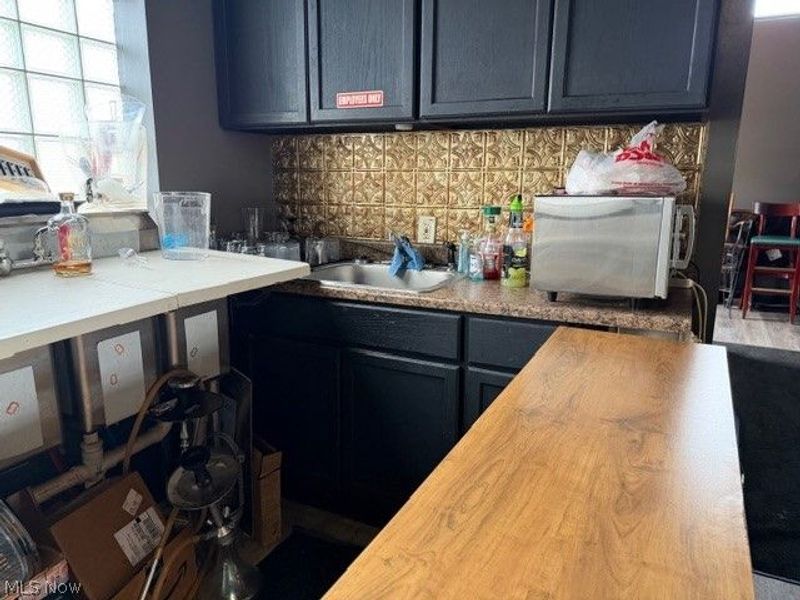 524 E 200th Street, Euclid, OH 44119 Photo 29