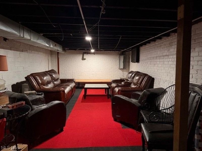 524 E 200th Street, Euclid, OH 44119 Photo 48