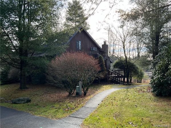 8 Lakeside Drive, Monticello, NY 12701