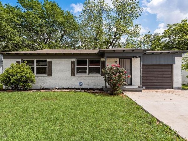 1528 Valley View Street, Mesquite, TX 75149
