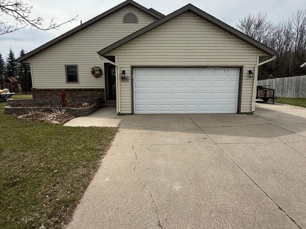 1312 19th Avenue SE, Willmar, MN 56201