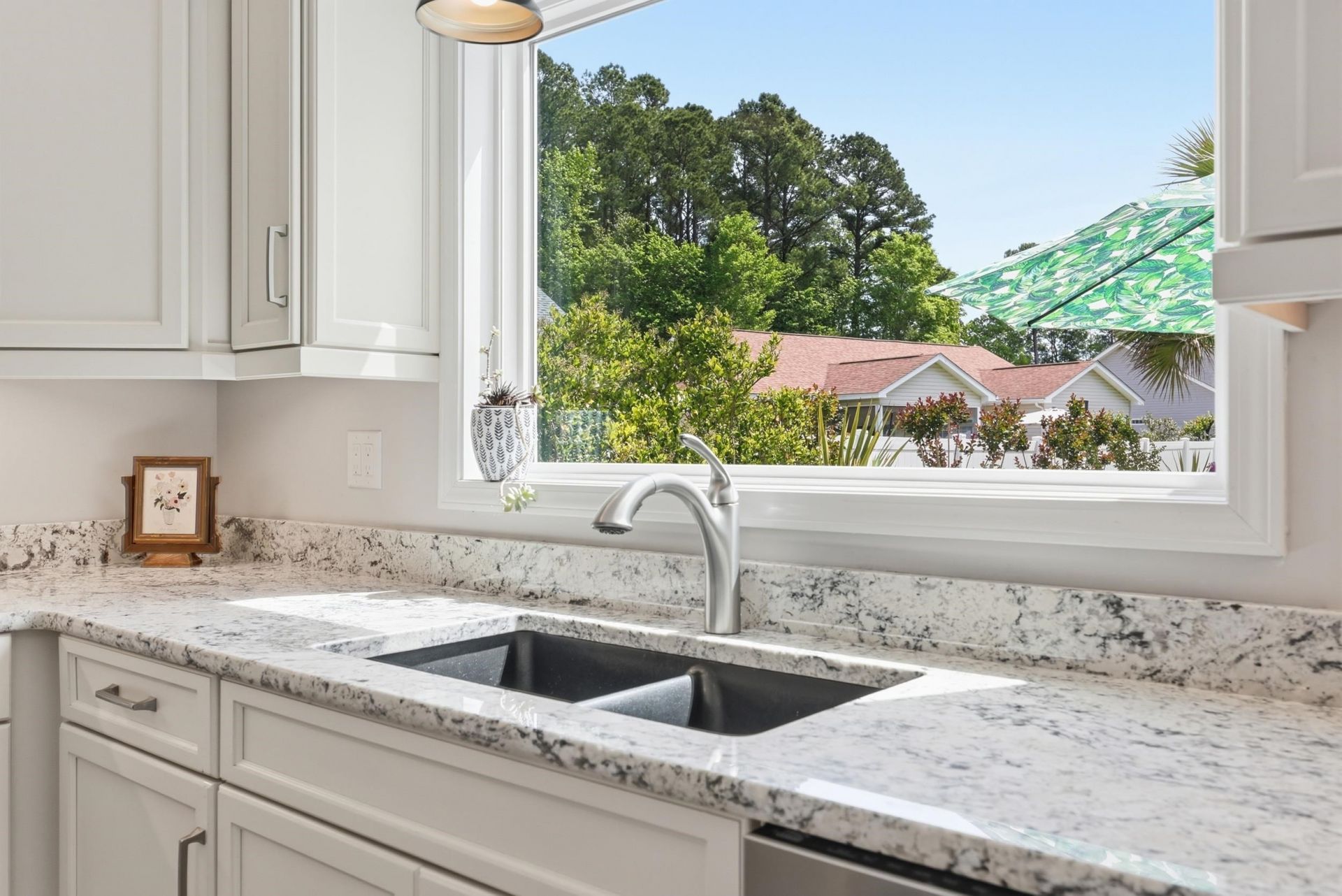 430 Shellbank Dr. Photo 15