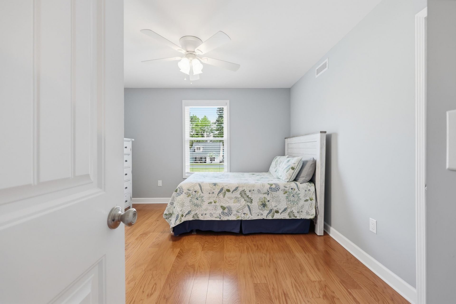 430 Shellbank Dr. Photo 32