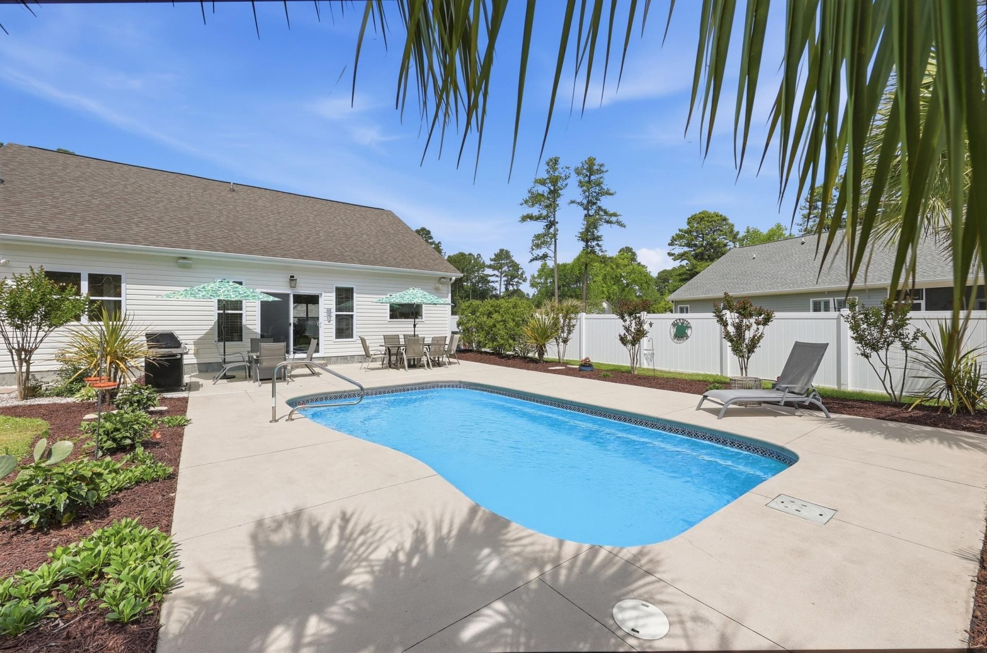 430 Shellbank Dr. Photo 8