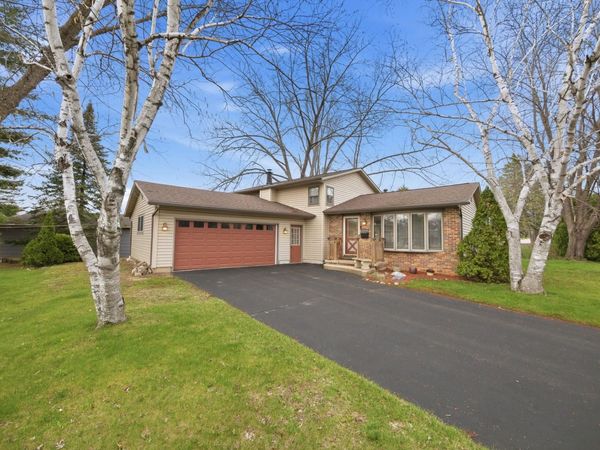 1213 Adrian Boulevard, Fort Atkinson, WI 53538